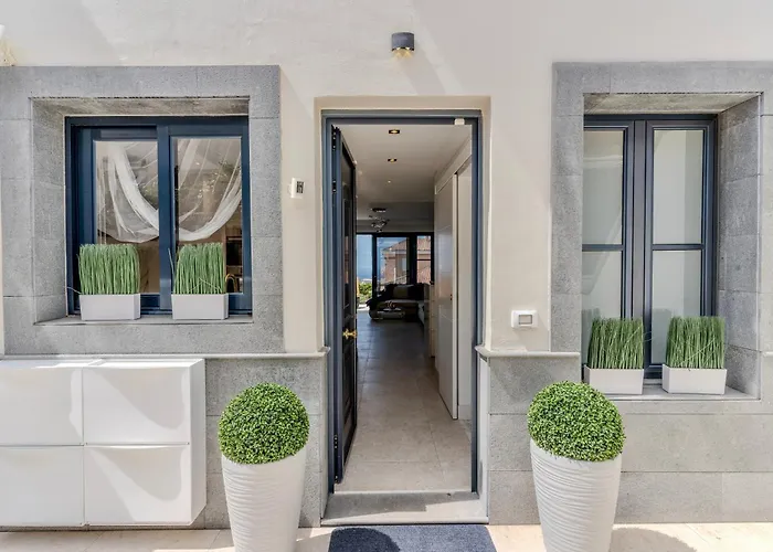 Апартаменти Charming Semi- Detached In Mirador Del Duque