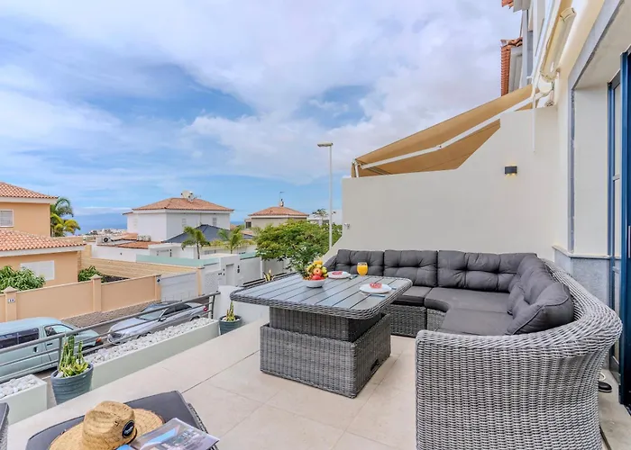 Апартаменти Charming Semi- Detached In Mirador Del Duque *