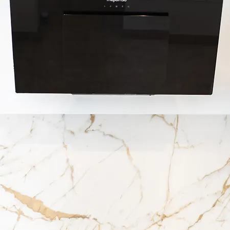 Апартаменты Charming Semi- Detached In Mirador Del Duque