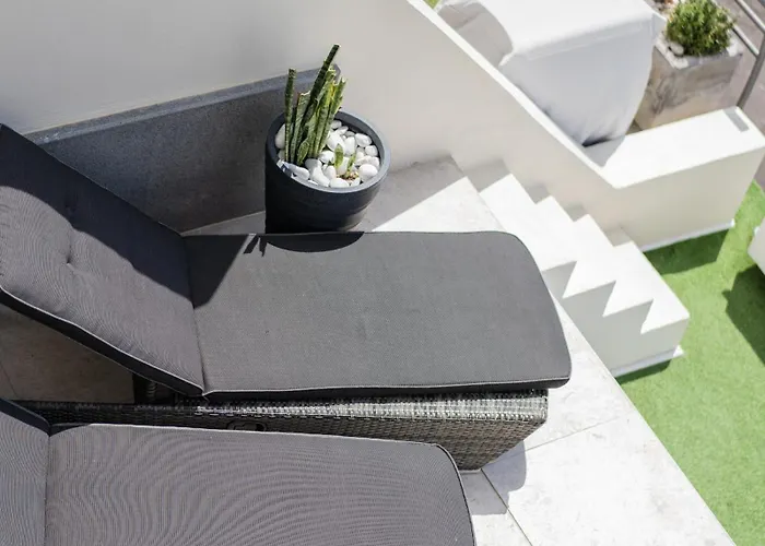 Elegant Semi-detached With Sea Views In * Адехе