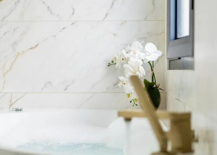 Elegant Semi-detached With Sea Views In Адехе