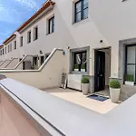 Elegant Semi-detached With Sea Views In Apartamento Costa Adeje (Tenerife)